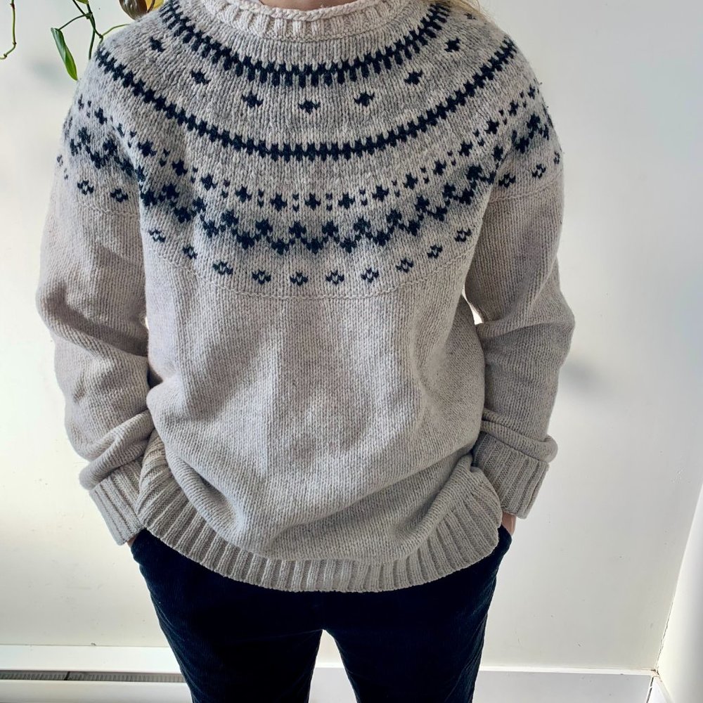 L.L Bean Knit Sweater - Size Large - Picture 5 of 5